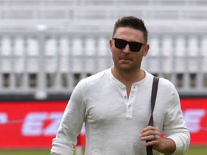 മക്കല്ലം കൊ​ൽ​ക്ക​ത്ത നൈറ്റ്​റൈഡേഴ്​സ്​ ഹെഡ്​ കോച്ച്